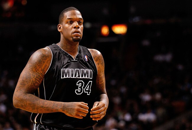 MIAMI, FL - JANUARY 19:  Eddy Curry #34 of the Miami Heat shoots a free throw during a game against the Los Angeles Lakers at American Airlines Arena on January 19, 2012 in Miami, Florida. NOTE TO USER: User expressly acknowledges and agrees that, by downloading and/or using this Photograph, User is consenting to the terms and conditions of the Getty Images License Agreement.  (Photo by Mike Ehrmann/Getty Images)