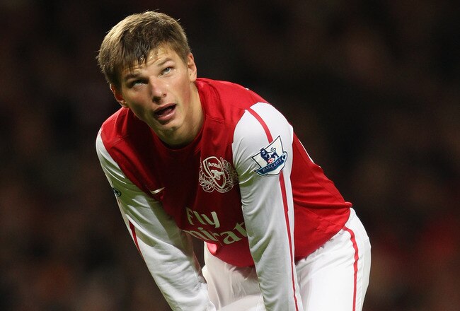 LONDON, ENGLAND - NOVEMBER 26:  Andrey Arshavin of Arsenal looks on dejected during the Barclays Premier League match between Arsenal and Fulham at Emirates Stadium on November 26, 2011 in London, England.  (Photo by Scott Heavey/Getty Images)