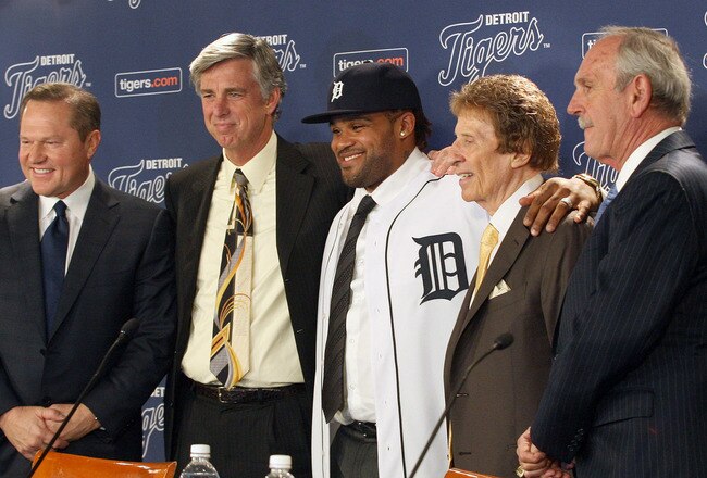 DETROIT, MI - JANUARY 26:  (L-R) Agent Scott Boras, CEO and general manager Dave Dombrowski of the Detroit Tigers, Prince Fielder, owner Mike Ilitch and manager Jim Leyland pose during a press conference amnnouncing the signing of Fielder at Comerica Park on January 26, 2012 in Detroit, Michigan.  (Photo by Jorge Lemus/Getty Images)