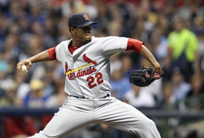 MILWAUKEE, WI - OCTOBER 16:  Edwin Jackson #22 of the St. Louis Cardinals throws apitch against the Milwaukee Brewers during Game Six of the National League Championship Series at Miller Park on October 16, 2011 in Milwaukee, Wisconsin.  (Photo by Christian Petersen/Getty Images)