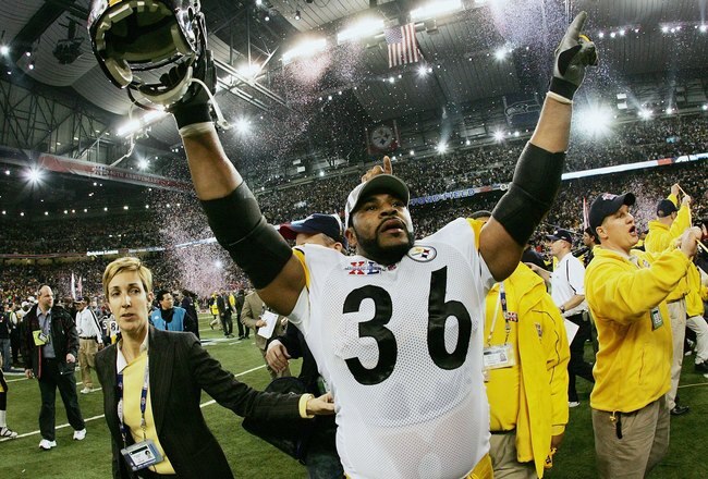 DETROIT - FEBRUARY 05:  Running back Jerome Bettis #36 of the Pittsburgh Steelers celebrates on the field after defeating the Seattle Seahawks in Super Bowl XL at Ford Field on February 5, 2006 in Detroit, Michigan. Bettis announced his retirement after the Steelers defeated the Seahawks 21-10.  (Photo by Harry How/Getty Images)