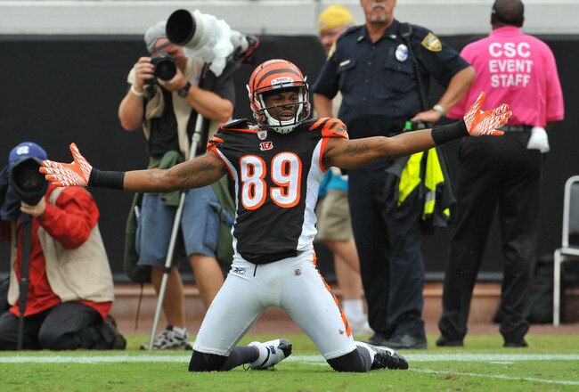 JACKSONVILLE, FL - OCTOBER 09:  Wide receiver Jerome Simpson #89 of the the Cincinnati Bengals looks for a penalty against the Jacksonville Jaguars October 9, 2011 at EverBank Field in Jacksonville, Florida. (Photo by Al Messerschmidt/Getty Images)