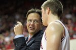 BLOOMINGTON, IN - DECEMBER 04:  Tom Crean the head coach of the Indiana Hoosiers gives instructions to Jordan Hulls #1 during the game against the Stetson Hatters at Assembly Hall on December 4, 2011 in Bloomington, Indiana.  Indiana won 84-50.  (Photo by Andy Lyons/Getty Images)