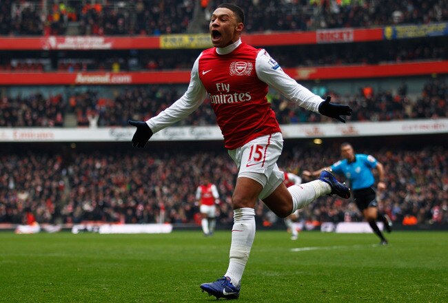 LONDON, ENGLAND - FEBRUARY 04:  Alex Oxlade-Chamberlain of Arsenal celebrates after he scores Arsenals third goal during the Barclays Premier League match between Arsenal and Blackburn Rovers at Emirates Stadium on February 4, 2012 in London, England.  (Photo by Paul Gilham/Getty Images)