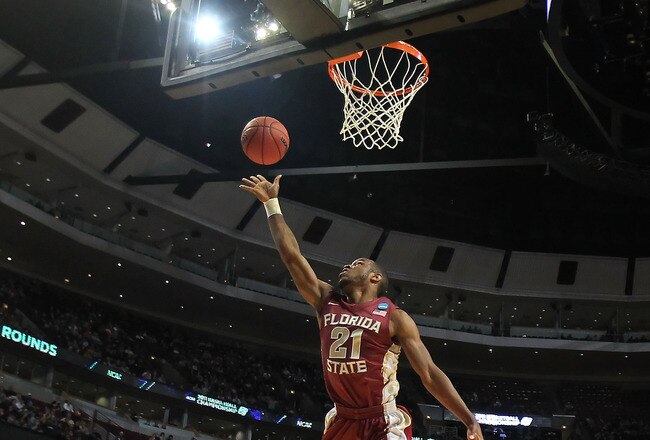 CHICAGO, IL - MARCH 18:  Michael Snaer #21 of the Florida State Seminoles shoots against the Texas A&M Aggies in the second half during the second round of the 2011 NCAA men's basketball tournament at the United Center on March 18, 2011 in Chicago, Illinois.  Florida State won 57-50 in regulation.  (Photo by Jonathan Daniel/Getty Images)