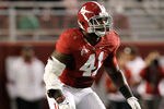 TUSCALOOSA, AL - OCTOBER 22:  Courtney Upshaw #41 of the Alabama Crimson Tide against the Tennessee Volunteers at Bryant-Denny Stadium on October 22, 2011 in Tuscaloosa, Alabama.  (Photo by Kevin C. Cox/Getty Images)