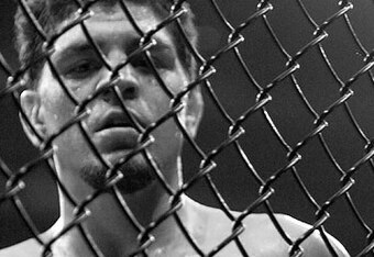 Nickdiazbehindcage_crop_340x234
