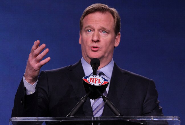 INDIANAPOLIS, IN - FEBRUARY 03:  NFL Commissioner Roger Goodell addresses the media during a news conference ahead of Superbowl XLVI on February 3, 2012 in Indianapolis, Indiana.  (Photo by Jamie Squire/Getty Images)