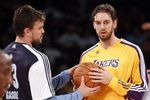 91462_grizzlies_lakers_basketball_crop_150x100