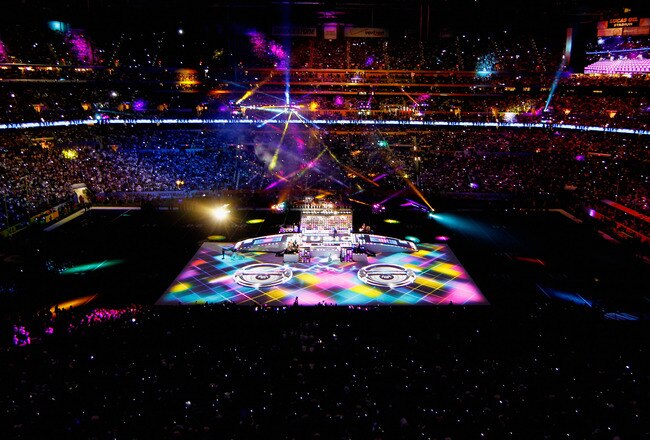 INDIANAPOLIS, IN - FEBRUARY 05:  Singer Madonna performs during the Bridgestone Super Bowl XLVI Halftime Show at Lucas Oil Stadium on February 5, 2012 in Indianapolis, Indiana.  (Photo by Gregory Shamus/Getty Images)