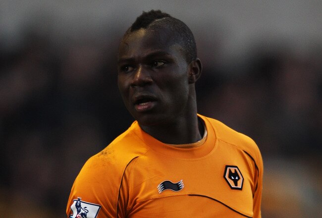 WOLVERHAMPTON, ENGLAND - JANUARY 02:  Emmanuel Frimpong of Wolverhampton Wanderers looks on during the Barclays Premier League match between Wolverhampton Wanderers and Chelsea at Molineux on January 2, 2012 in Wolverhampton, England.  (Photo by Michael Steele/Getty Images)