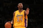 LOS ANGELES, CA - JANUARY 13:  Kobe Bryant #24 of the Los Angeles Lakers sgnals his offense as he controls the ball against against the Cleveland Cavaliers at Staples Center on January 13, 2012 in Los Angeles, California.  NOTE TO USER: User expressly acknowledges and agrees that, by downloading and or using this photograph, User is consenting to the terms and conditions of the Getty Images License Agreement.  (Photo by Stephen Dunn/Getty Images)