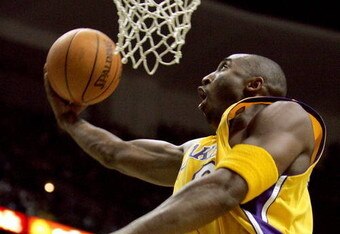 Kobe-bryant-layup_crop_340x234