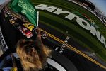 DAYTONA BEACH, FL - FEBRUARY 17:  Jeff Gordon, driver of the #24 Drive to End Hunger Chevrolet leads the field at the start of the second race of the NASCAR Sprint Cup Series Gatorade Duel at Daytona International Speedway on February 17, 2011 in Daytona Beach, Florida.  (Photo by Chris Graythen/Getty Images)