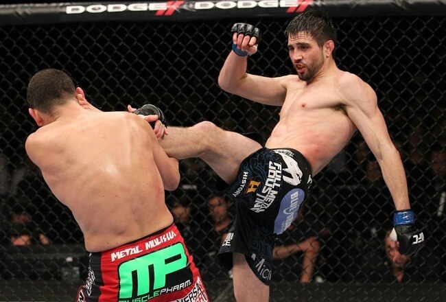 Carlos-condit-ufc-143-action-2_crop_650x440