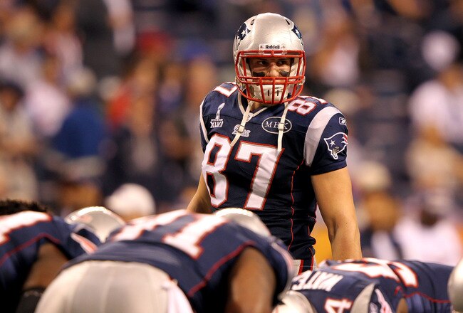 INDIANAPOLIS, IN - FEBRUARY 05:  Tight end Rob Gronkowski #87 of the New England Patriots warms up prior to Super Bowl XLVI against the New York Giants at Lucas Oil Stadium on February 5, 2012 in Indianapolis, Indiana.  (Photo by Jamie Squire/Getty Images)