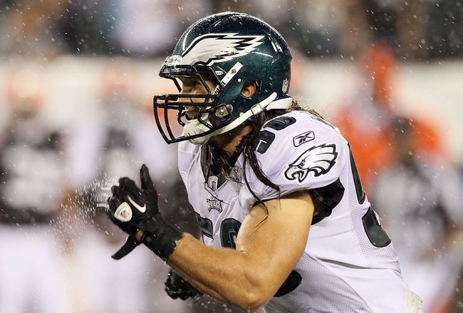 PHILADELPHIA, PA - AUGUST 25:  Casey Matthews #50 of the Philadelphia Eagles in action against the Cleveland Browns during their pre season game on August 25, 2011 at Lincoln Financial Field in Philadelphia, Pennsylvania.  (Photo by Jim McIsaac/Getty Images)