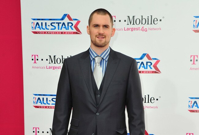 LOS ANGELES, CA - FEBRUARY 20:  NBA Kevin Love arrives to the T-Mobile Magenta Carpet at the 2011 NBA All-Star Game on February 20, 2011 in Los Angeles, California.  (Photo by Alberto E. Rodriguez/Getty Images)
