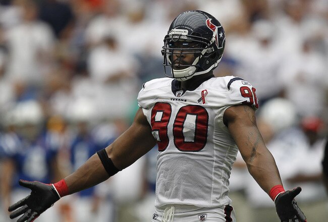 HOUSTON - SEPTEMBER 11:  Mario Williams #90 of the Houston Texans during game action against the Indianapolis Colts at Reliant Stadium on September 11, 2011 in Houston, Texas. The Texans won 34-7.  (Photo by Bob Levey/Getty Images)