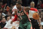 CHICAGO, IL - JANUARY 27:  Stephen Jackson #5 of the Milwaukee Bucks moves against Ronnie Brewer #11 of the Chicago Bulls at the United Center on January 27, 2012 in Chicago, Illinois. The Bulls defeated the Bucks 107-100. NOTE TO USER: User expressly acknowledges and agrees that, by downloading and or using this photograph, User is consenting to the terms and conditions of the Getty Images License Agreement.  (Photo by Jonathan Daniel/Getty Images)