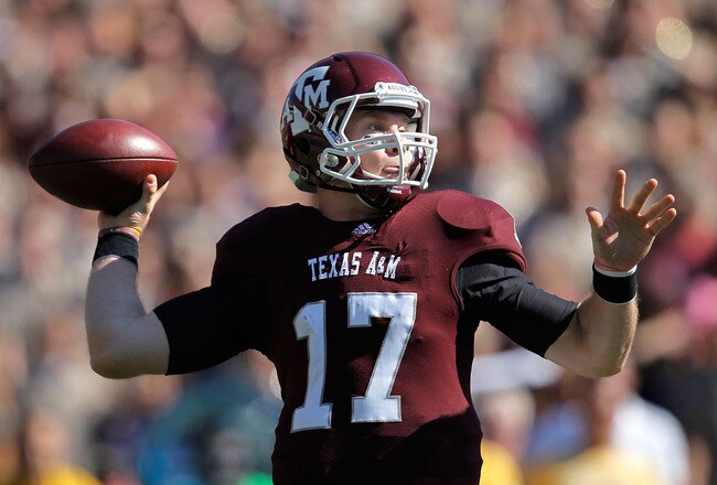 COLLEGE STATION, TX - OCTOBER 29:  Ryan Tannehill #17 of the Texas A&M Aggies looks to pass during a game against the Missouri Tigers at Kyle Field on October 29, 2011 in College Station, Texas.  (Photo by Sarah Glenn/Getty Images)