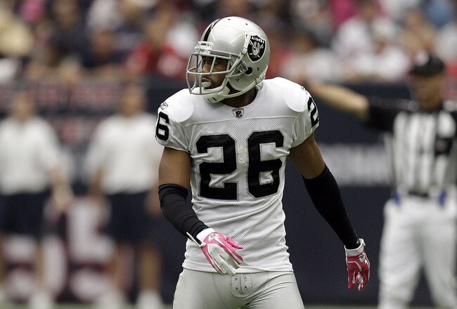 HOUSTON - OCTOBER 09: Stanford Routt #26 of the Oakland Raiders at Reliant Stadium on October 9, 2011 in Houston, Texas. (Photo by Bob Levey/Getty Images)