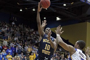 MOREHEAD, KY - JANUARY 18:  Zay Jackson #10 of the Murray State Racers shoots the ball during the OVC game against the Morehead State Eagles at Johnson Arena on January 18, 2012 in Morehead, Kentucky.  (Photo by Andy Lyons/Getty Images)