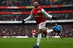 LONDON, ENGLAND - FEBRUARY 04:  Alex Oxlade-Chamberlain of Arsenal celebrates after he scores Arsenals third goal during the Barclays Premier League match between Arsenal and Blackburn Rovers at Emirates Stadium on February 4, 2012 in London, England.  (Photo by Paul Gilham/Getty Images)