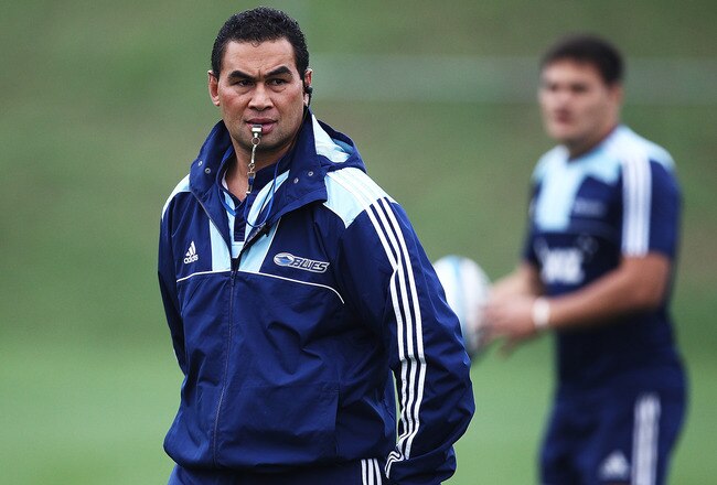 AUCKLAND, NEW ZEALAND - JUNE 09:  Head coach Pat Lam looks on during an Auckland Blues Super Rugby training session at Unitec on June 9, 2011 in Auckland, New Zealand.  (Photo by Hannah Johnston/Getty Images)