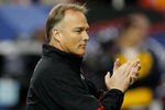 ATLANTA, GA - DECEMBER 03:  Head coach Mark Richt of the Georgia Bulldogs against the LSU Tigers during the 2011 SEC Championship Game at Georgia Dome on December 3, 2011 in Atlanta, Georgia.  (Photo by Kevin C. Cox/Getty Images)