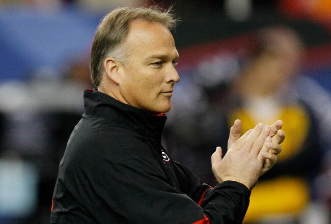 ATLANTA, GA - DECEMBER 03:  Head coach Mark Richt of the Georgia Bulldogs against the LSU Tigers during the 2011 SEC Championship Game at Georgia Dome on December 3, 2011 in Atlanta, Georgia.  (Photo by Kevin C. Cox/Getty Images)
