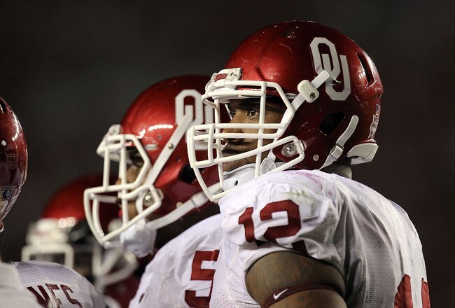 TALLAHASSEE, FL - SEPTEMBER 17:  Bryan Ekwede #84 of the Oklahoma Sooners wears the number 12 in memory of Austin Box at Doak Campbell Stadium on September 17, 2011 in Tallahassee, Florida.  (Photo by Ronald Martinez/Getty Images)