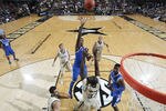 NASHVILLE, TN - FEBRUARY 11: Michael Kidd-Gilchrist #14 of the Kentucky Wildcats shoots in the lane against the Vanderbilt Commodores at Memorial Gymnasium on February 11, 2012 in Nashville, Tennessee. Kentucky won 69-63. (Photo by Joe Robbins/Getty Images)