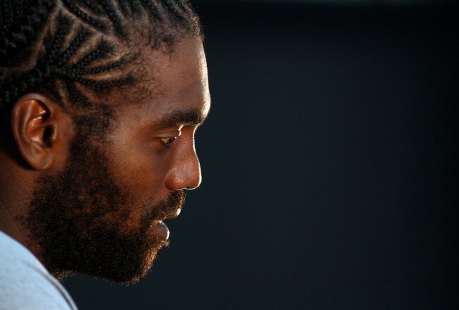 EDEN PRAIRIE, MN - OCTOBER 7:  Minnesota Vikings wide receiver Randy Moss answers questions from the media during a press conference at Winter Park on October 7, 2010 in Eden Prairie, Minnesota.  (Photo by Adam Bettcher/Getty Images)
