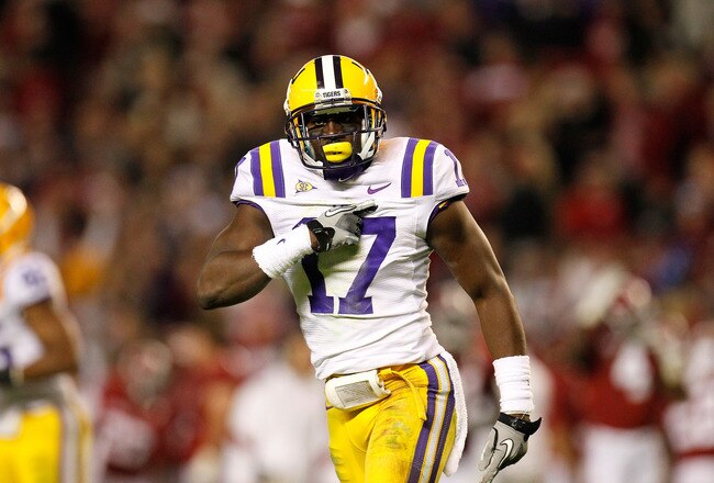 TUSCALOOSA, AL - NOVEMBER 05:  Morris Claiborne #17 of the LSU Tigers against the Alabama Crimson Tide at Bryant-Denny Stadium on November 5, 2011 in Tuscaloosa, Alabama.  (Photo by Kevin C. Cox/Getty Images)