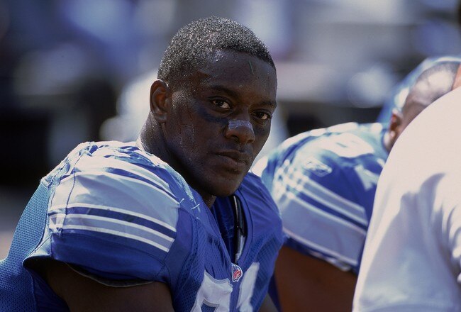 23 Sep 2001:  Robert Porcher #91 of the Detroit Lions looks on from the bench during the game against the Cleveland Browns at the Cleveland Browns Stadium in Cleveland, Ohio. The Browns defeated the Lions 24-14.Mandatory Credit: Tom Pidgeon  /Allsport