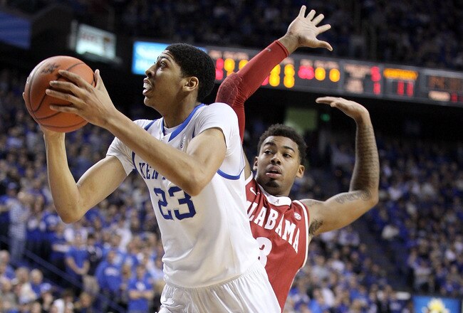 LEXINGTON, KY - JANUARY 21:  Anthony Davis #23 of the Kentucky Wildcats shoots the ball during the game against the Alabama Crimson Tide at Rupp Arena on January 21, 2012 in Lexington, Kentucky.  (Photo by Andy Lyons/Getty Images)
