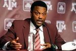 Kevinsumlin2_crop_150x100