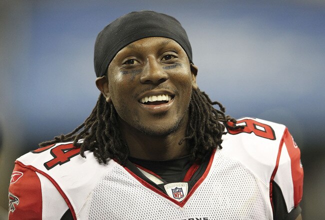 DETROIT, MI - OCTOBER 23: Roddy White #84 of the Atlanta Falcons celebrates a 23-16 victory over the Detroit Lions at Ford Field on October 23, 2011 in Detroit, Michigan.  (Photo by Leon Halip/Getty Images)