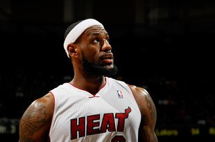 ATLANTA, GA - FEBRUARY 12:  LeBron James #6 of the Miami Heat waits for a free throw against the Atlanta Hawks at Philips Arena on February 12, 2012 in Atlanta, Georgia.  NOTE TO USER: User expressly acknowledges and agrees that, by downloading and or using this photograph, User is consenting to the terms and conditions of the Getty Images License Agreement.  (Photo by Kevin C. Cox/Getty Images)