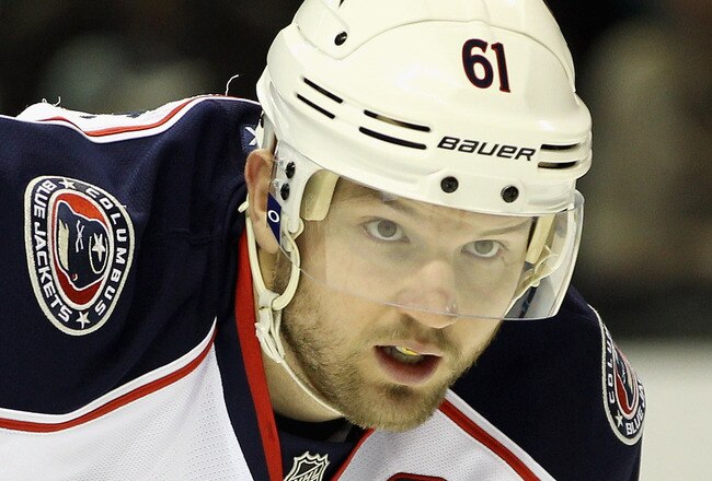 SAN JOSE, CA - JANUARY 05:  Rick Nash #61 of the Columbus Blue Jackets in action against the San Jose Sharks at HP Pavilion at San Jose on January 5, 2012 in San Jose, California.  (Photo by Ezra Shaw/Getty Images)