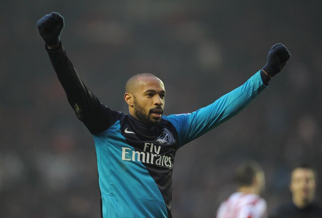 SUNDERLAND, ENGLAND - FEBRUARY 11:  Thierry Henry of Arsenal celebrates winning the Barclays Premier League match between Sunderland and Arsenal at the Stadium of Light on February 11, 2012 in Sunderland, England.  (Photo by Michael Regan/Getty Images)