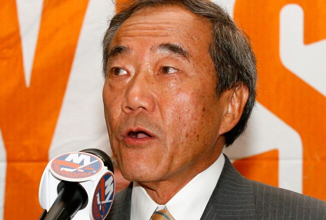 UNIONDALE, NY - AUGUST 01: Owner Charles Wang the New York Islanders addresses the media to announce that the new arena voter referendum failed on August 1, 2011 in Uniondale, New York. Wang has said that without a new arena, he may have no choice but to move the team out of Nassau County.  (Photo by Andy Marlin/Getty Images)
