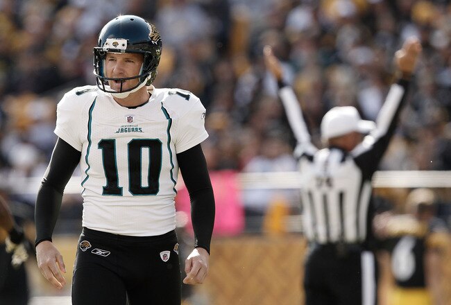 PITTSBURGH, PA - OCTOBER 16:  Josh Scobee #10 of the Jacksonville Jaguars celebrates after kicking a field goal against the Pittsburgh Steelers during the game on October 16, 2011 at Heinz Field in Pittsburgh, Pennsylvania.  (Photo by Jared Wickerham/Getty Images)