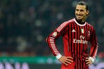 MILAN, ITALY - FEBRUARY 08:  Zlatan Ibrahimovic of AC Milan smiles during the Tim Cup match between AC Milan and Juventus FC at Giuseppe Meazza Stadium on February 8, 2012 in Milan, Italy.  (Photo by Claudio Villa/Getty Images)
