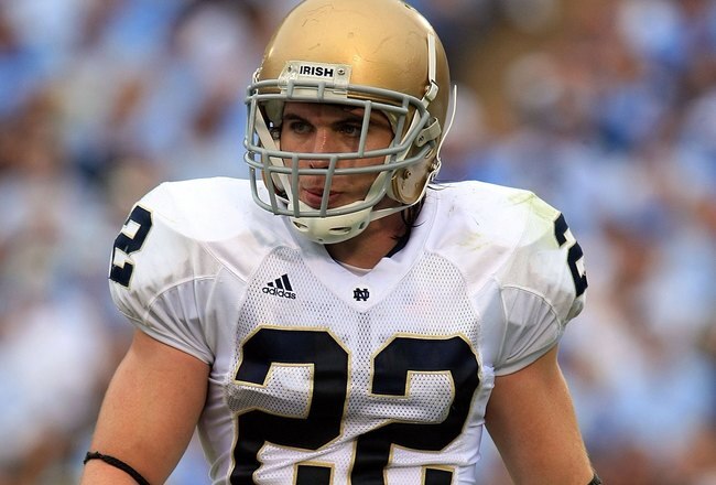 CHAPEL HILL, NC - OCTOBER 11:  Harrison Smith #22 of the Notre Dame Fighting Irish onfield against the North Carolina Tar Heels at Kenan Stadium October 11, 2008 in Chapel Hill, North Carolina.  (Photo by Scott Halleran/Getty Images)