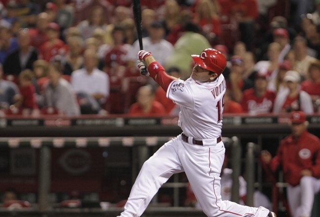 CINCINNATI, OH - SEPTEMBER 20: Joey Votto #19 of the Cincinnati Reds bats against the Houston Astros at Great American Ball Park on September 20, 2011 in Cincinnati, Ohio.  (Photo by John Sommers II/Getty Images)