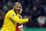 MILAN, ITALY - FEBRUARY 15:  Thierry Henry of Arsenal FC during the UEFA Champions League round of 16 first leg match between AC Milan and Arsenal FC at Stadio Giuseppe Meazza on February 15, 2012 in Milan, Italy.  (Photo by Claudio Villa/Getty Images)