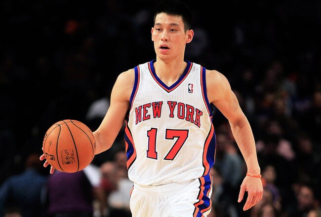 NEW YORK, NY - FEBRUARY 15:  Jeremy Lin #17 of the New York Knicks dribbles the ball against the Sacramento Kings at Madison Square Garden on February 15, 2012 in New York City. NOTE TO USER: User expressly acknowledges and agrees that, by downloading and/or using this Photograph, user is consenting to the terms and conditions of the Getty Images License Agreement.  (Photo by Chris Trotman/Getty Images)