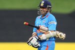 ADELAIDE, AUSTRALIA - FEBRUARY 14:  Sachin Tendulkar of India walks off after getting during the One Day International match between India and Sri Lanka at Adelaide Oval on February 14, 2012 in Adelaide, Australia.  (Photo by Morne de Klerk/Getty Images)